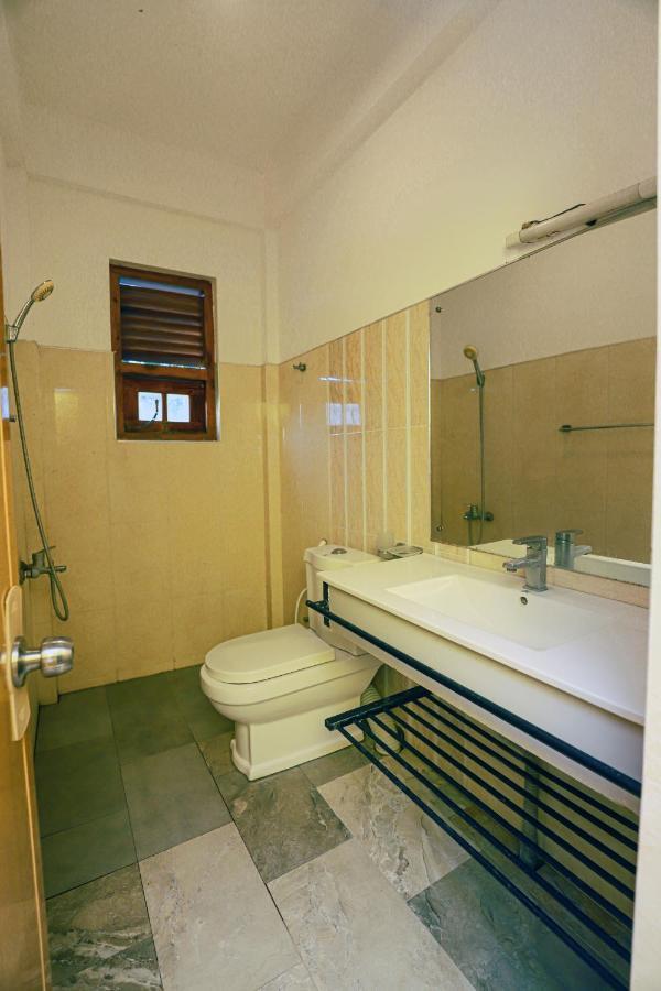 Yala Rich Lodge Тисамахарама Екстериор снимка