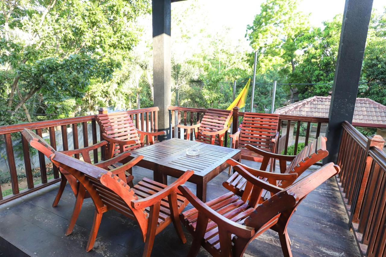 Yala Rich Lodge Тисамахарама Екстериор снимка